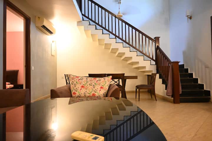 Living room at Aqua Bungalow — photo 19