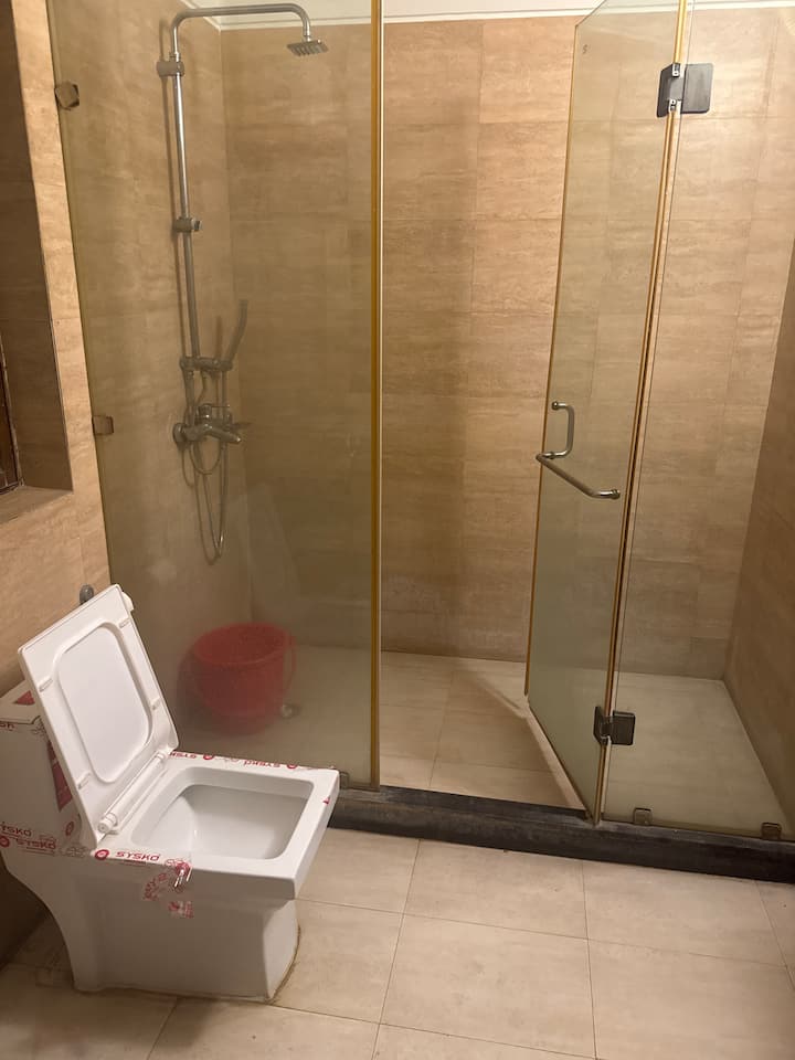 Full bathroom 3 at Aqua Bungalow — photo 1