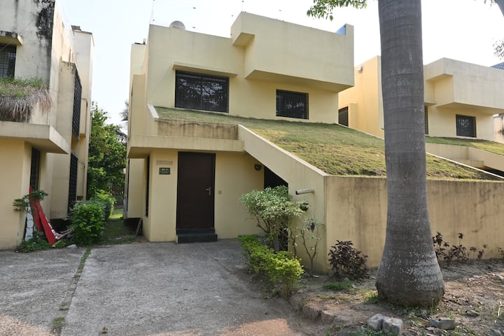 Exterior at Aqua Bungalow — photo 2