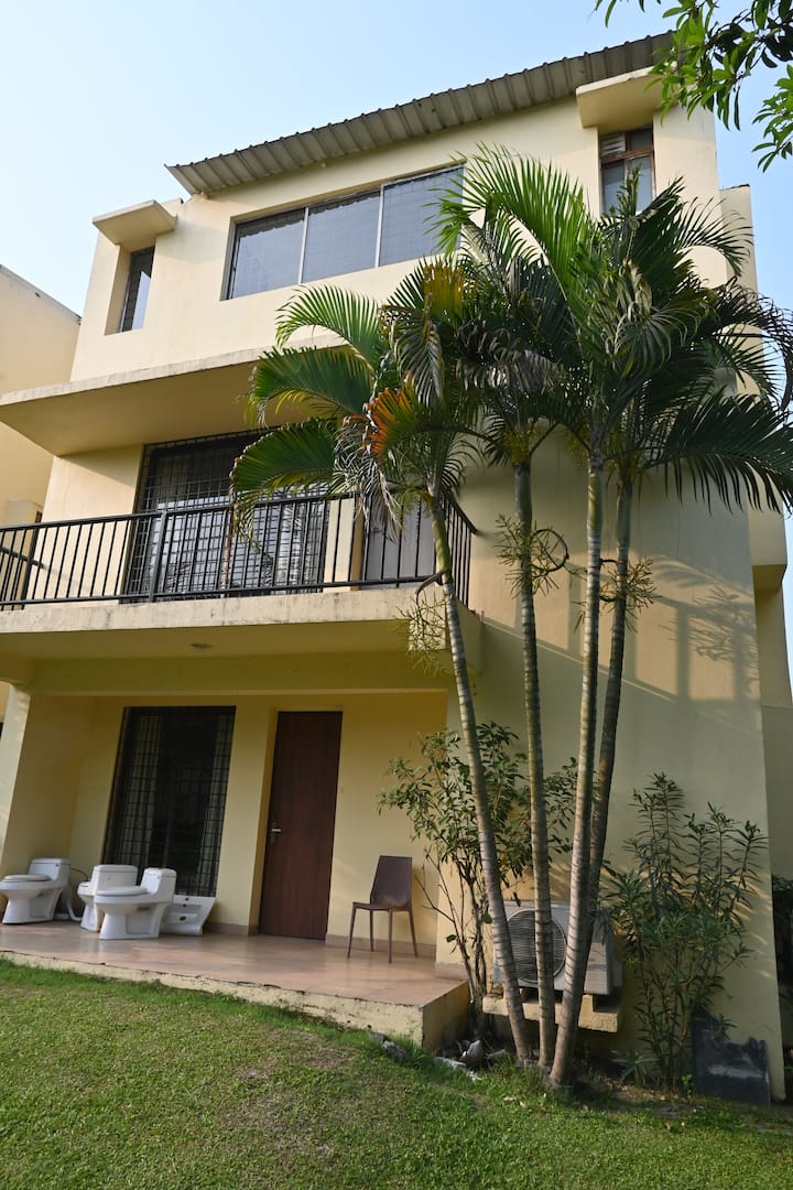 Exterior at Aqua Bungalow — photo 20