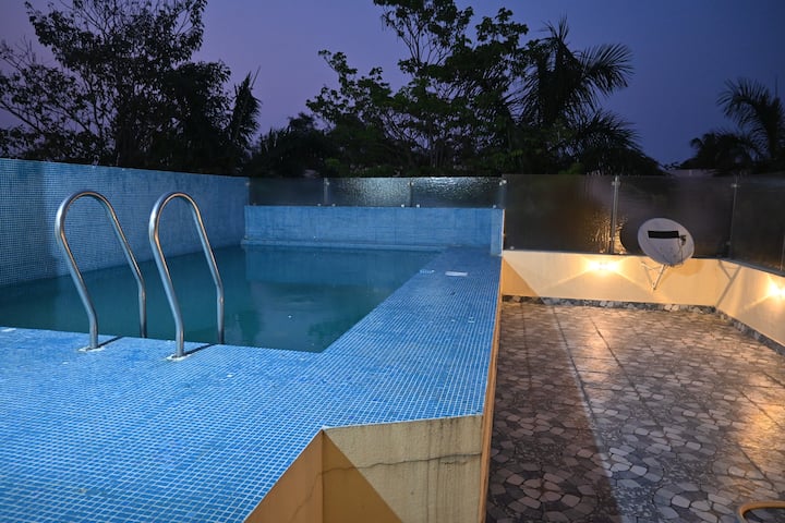 Pool at Aqua Bungalow — photo 5