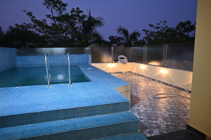 Pool at Aqua Bungalow — photo 7
