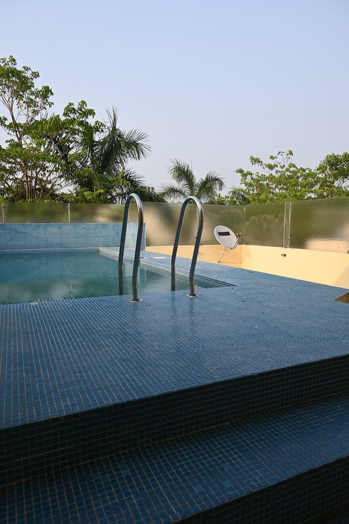 Pool at Aqua Bungalow — photo 8