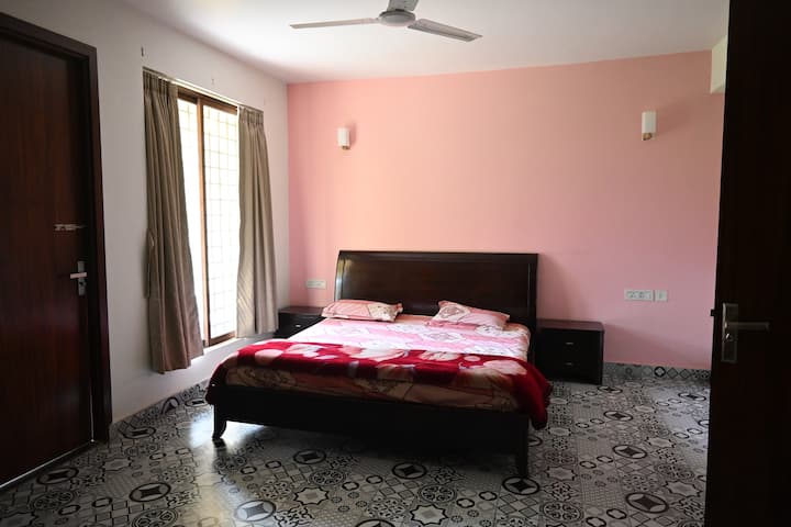 Additional photos at Aqua Bungalow — photo 2